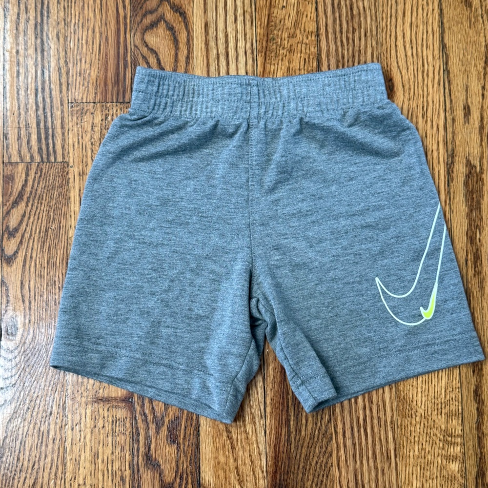 Nike Gray Dri-fit shorts - Size 4